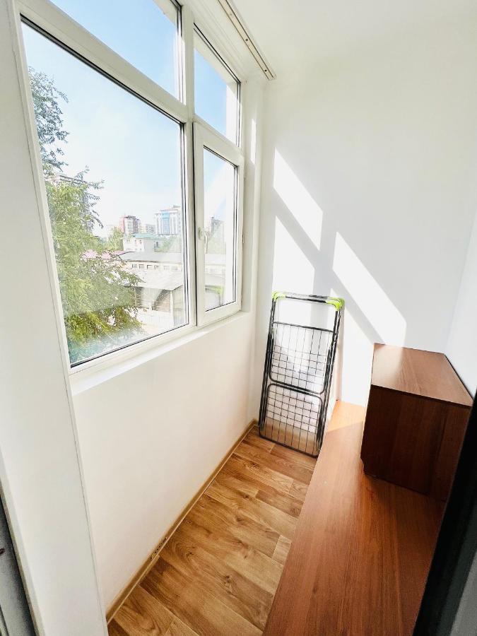 Evita Apartment ビシュケク エクステリア 写真